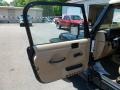 2000 Black Jeep Wrangler Sahara 4x4  photo #18