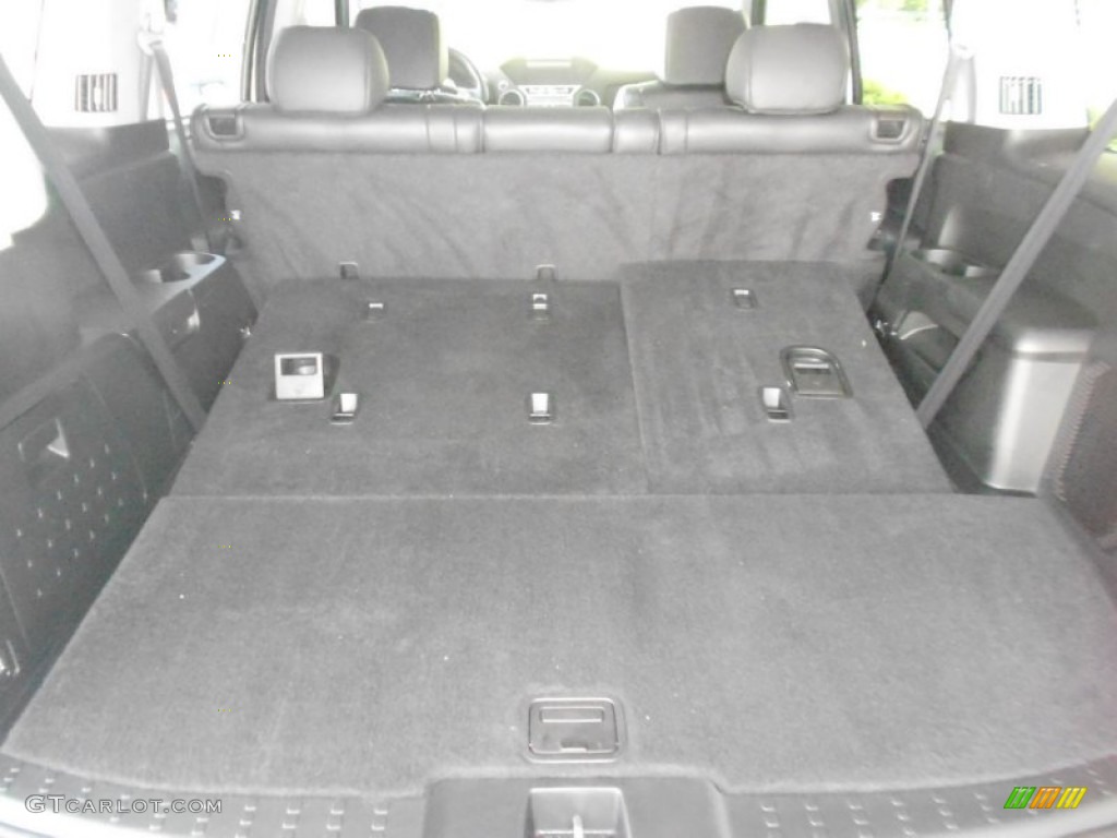 2010 Pilot Touring 4WD - Alabaster Silver Metallic / Black photo #11