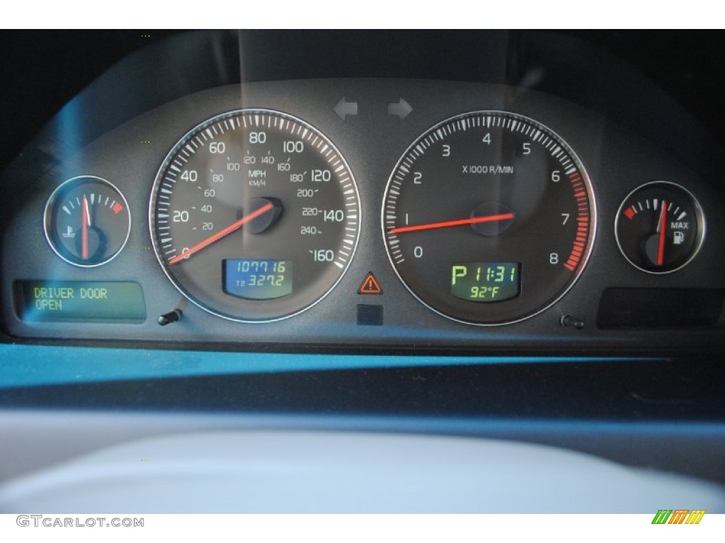2005 V70 2.5T - Magic Blue Metallic / Taupe/Light Taupe photo #14