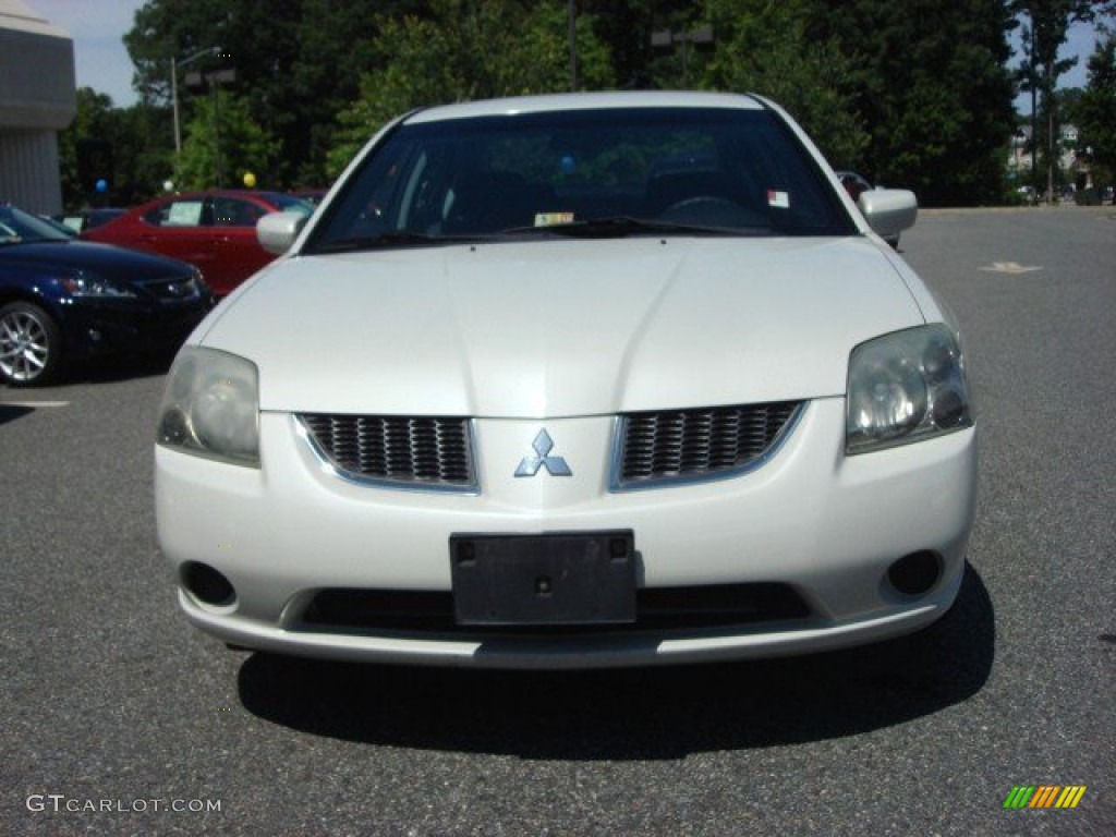 2006 Galant ES - Dover White Pearl / Gray photo #7