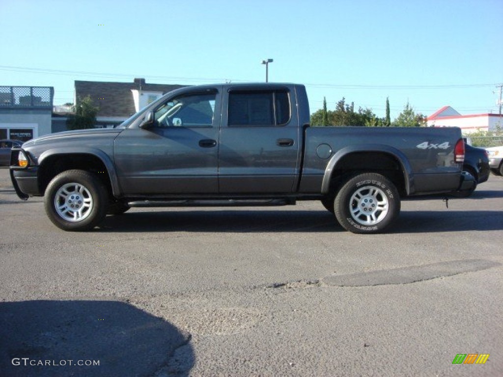 2003 Dakota Sport Quad Cab 4x4 - Graphite Metallic / Dark Slate Gray photo #3