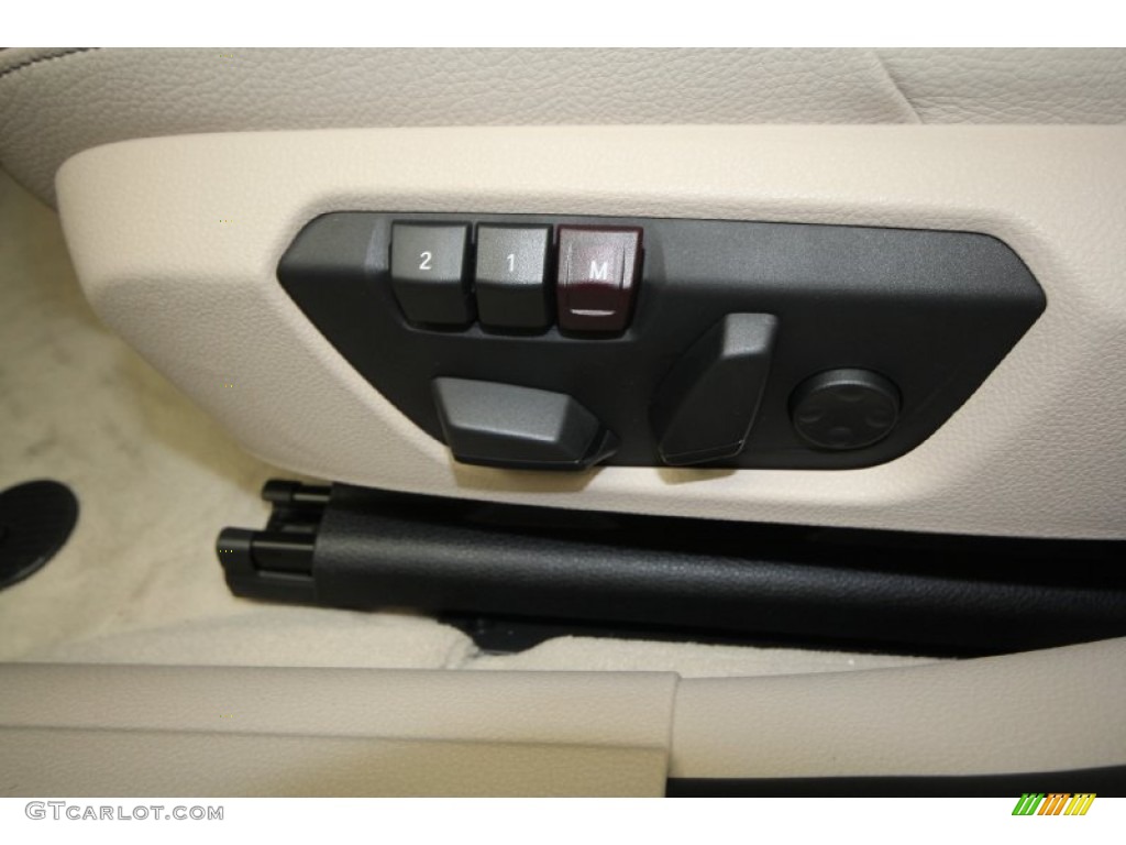 2012 BMW 3 Series 328i Sedan Controls Photo #66353903