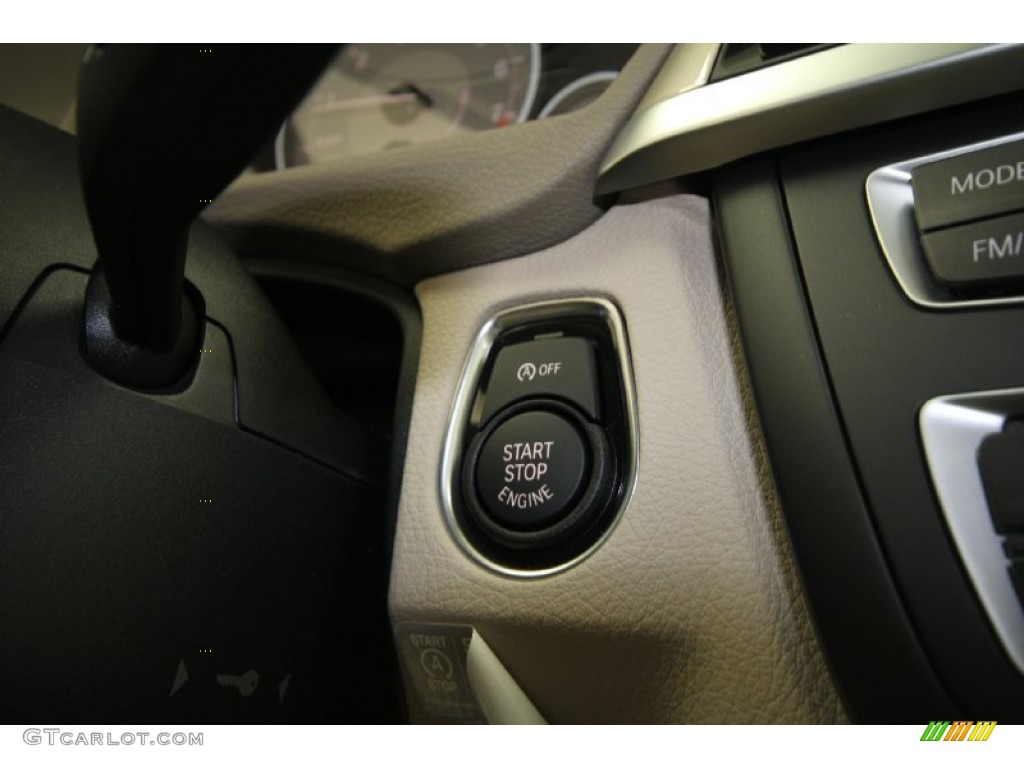 2012 BMW 3 Series 328i Sedan Controls Photo #66353945