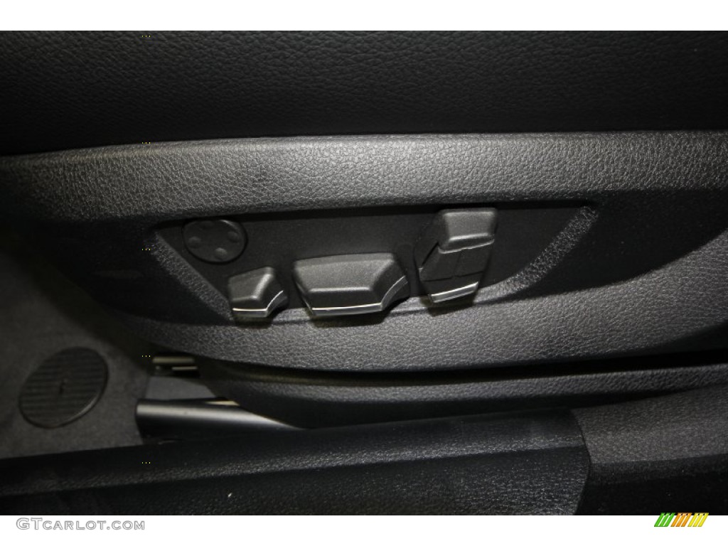 2012 5 Series 535i Sedan - Dark Graphite Metallic II / Black photo #16