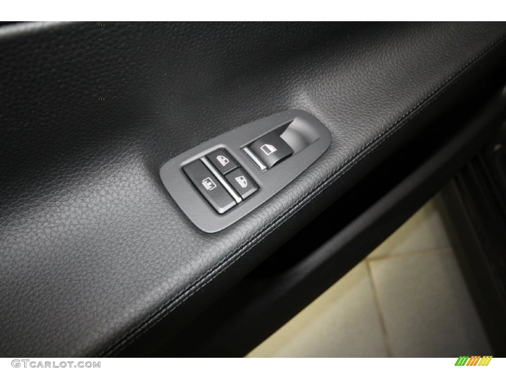 2012 5 Series 550i Gran Turismo - Dark Graphite Metallic II / Black photo #27