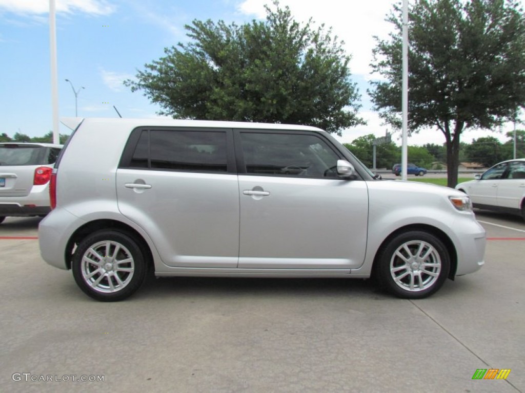Classic Silver Metallic 2008 Scion xB Standard xB Model Exterior Photo #66357359