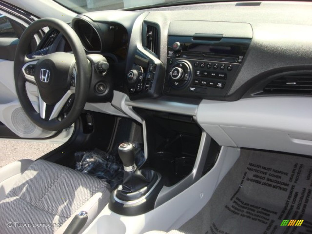 2011 Honda CR-Z Sport Hybrid Gray Fabric Dashboard Photo #66360404