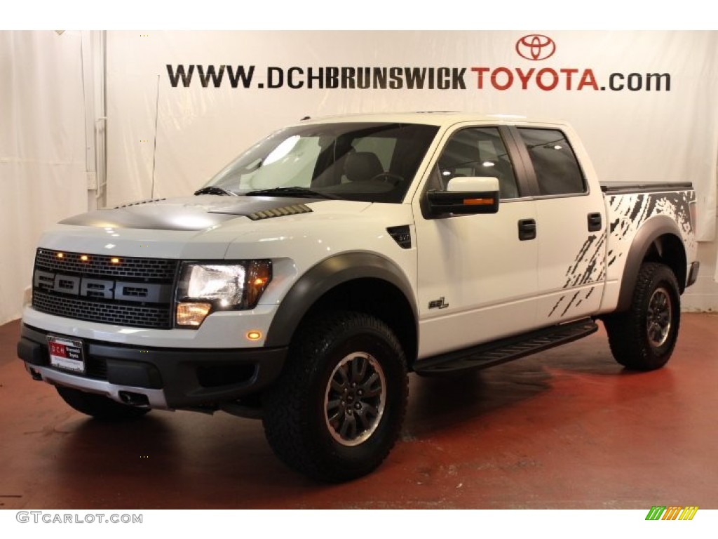 2011 F150 SVT Raptor SuperCrew 4x4 - Oxford White / Raptor Black photo #4