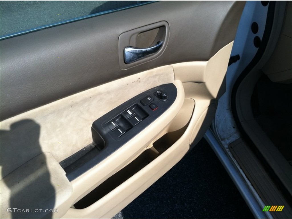 2003 Accord LX Sedan - Taffeta White / Ivory photo #8