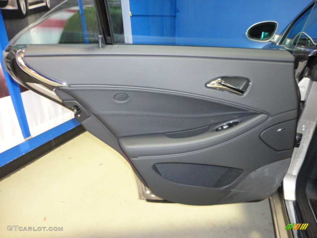 2006 Mercedes-Benz CLS 500 Black Door Panel Photo #66365399