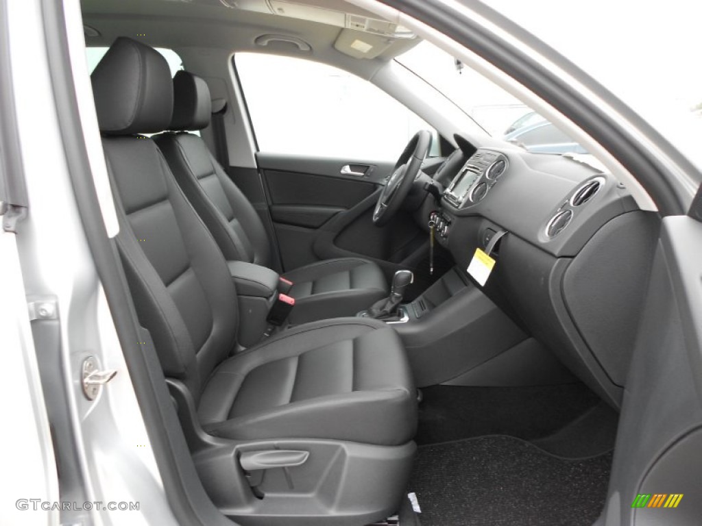 2012 Volkswagen Tiguan LE Front Seat Photo #66367637