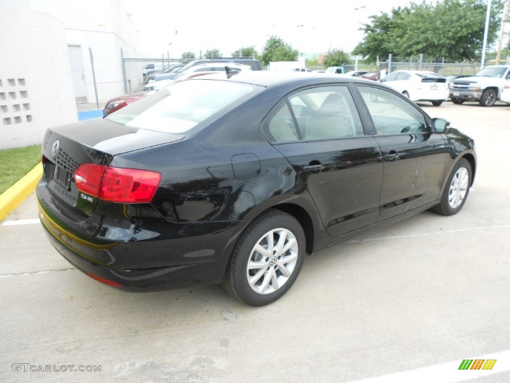 2012 Jetta SE Sedan - Black / Cornsilk Beige photo #7