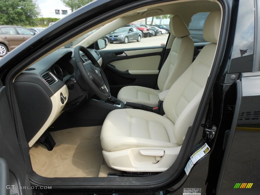 Cornsilk Beige Interior 2012 Volkswagen Jetta SE Sedan Photo #66368492