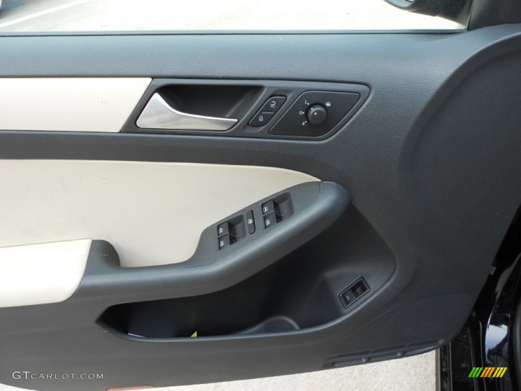 2012 Jetta SE Sedan - Black / Cornsilk Beige photo #20