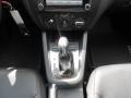 Black - Jetta SE Sedan Photo No. 18