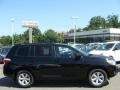 Black - Highlander V6 4WD Photo No. 1
