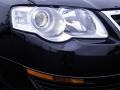 Deep Black - Passat Turbo Sedan Photo No. 3