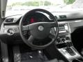 Deep Black - Passat Turbo Sedan Photo No. 33