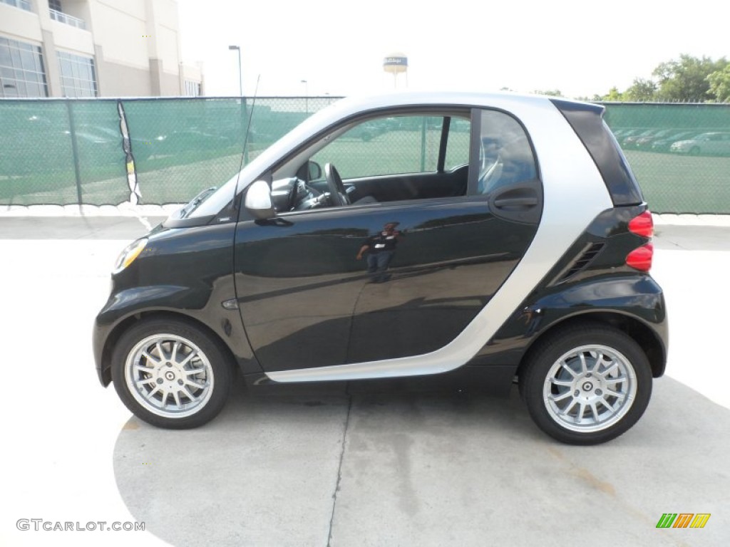 Deep Black 2012 Smart fortwo passion coupe Exterior Photo #66375146