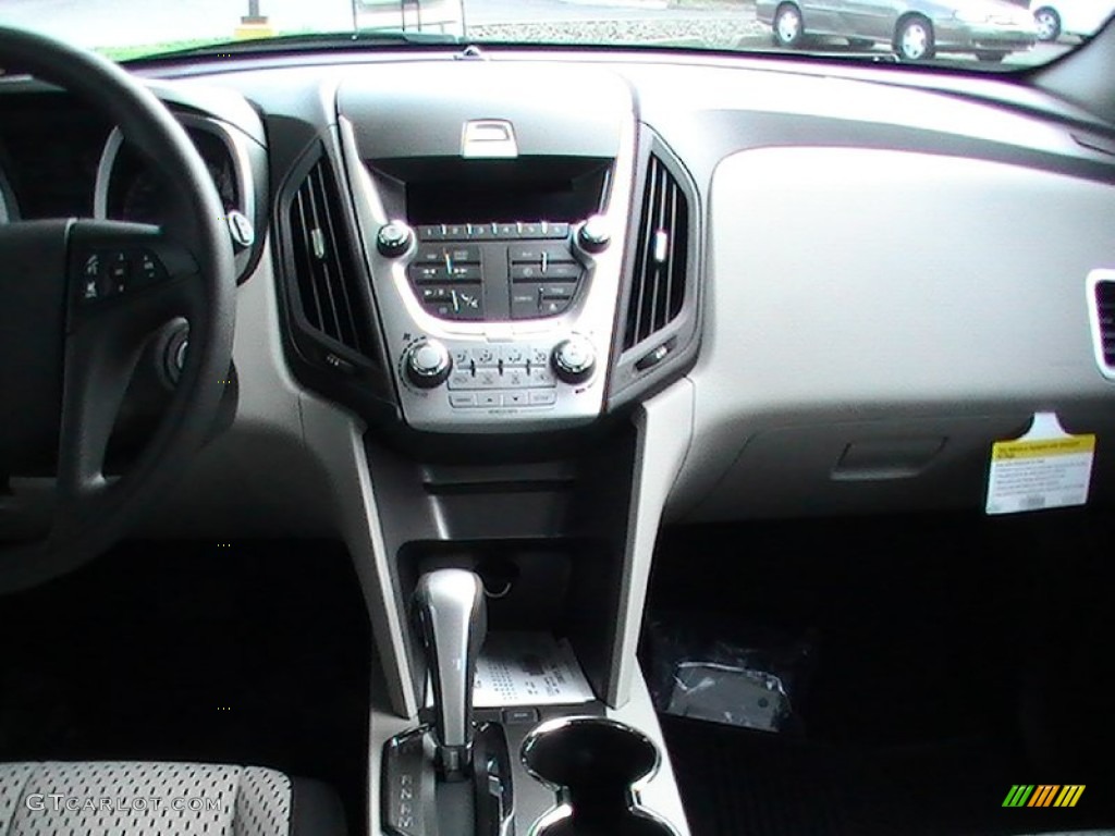 2012 Equinox LS - Summit White / Light Titanium/Jet Black photo #4