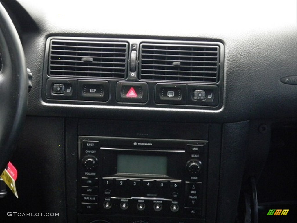 2002 Volkswagen GTI VR6 Controls Photo #66377027