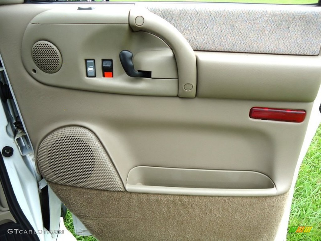 1999 Chevrolet Astro LS AWD Passenger Van Neutral Door Panel Photo #66385931