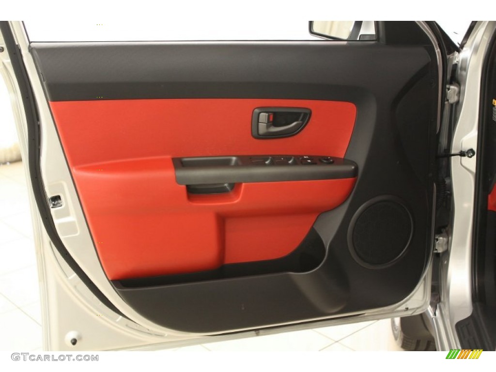 2010 Kia Soul Sport Red/Black Sport Cloth Door Panel Photo #66386824
