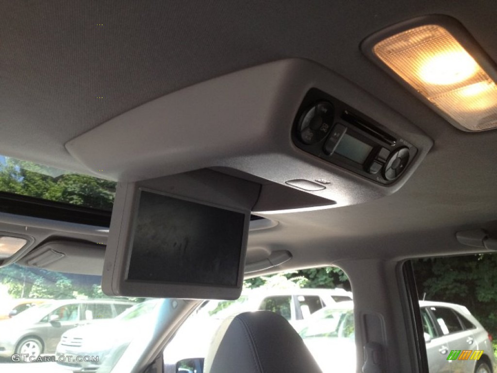 2004 MDX  - Sagebrush Pearl / Quartz photo #30