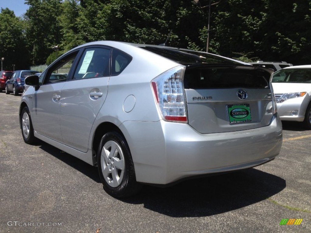2010 Prius Hybrid II - Classic Silver Metallic / Dark Gray photo #9