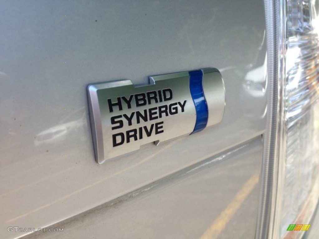 2010 Prius Hybrid II - Classic Silver Metallic / Dark Gray photo #10