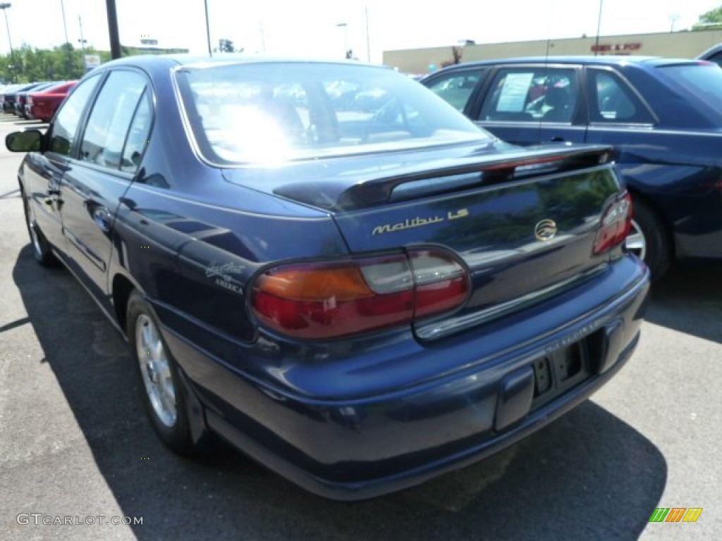 1999 Malibu LS Sedan - Navy Blue Metallic / Medium Oak photo #4