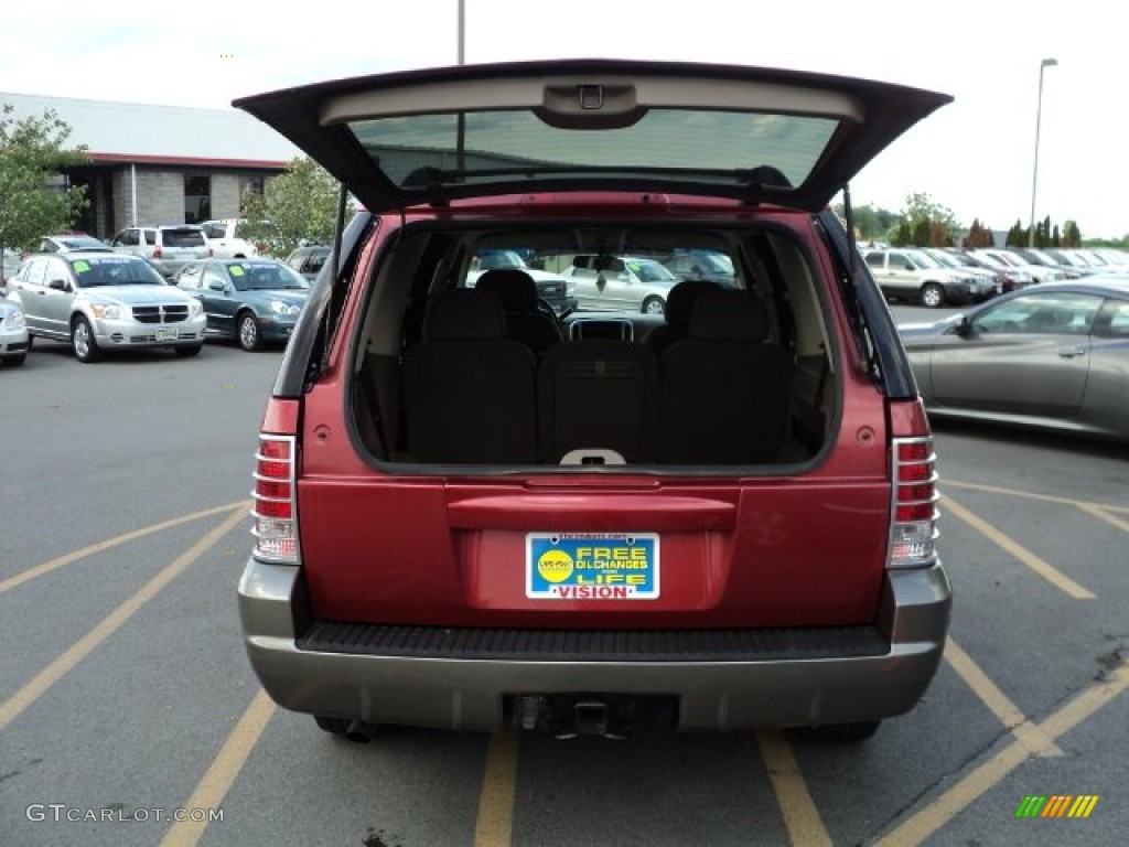 2002 Mountaineer AWD - Toreador Red Metallic / Medium Dark Parchment photo #18