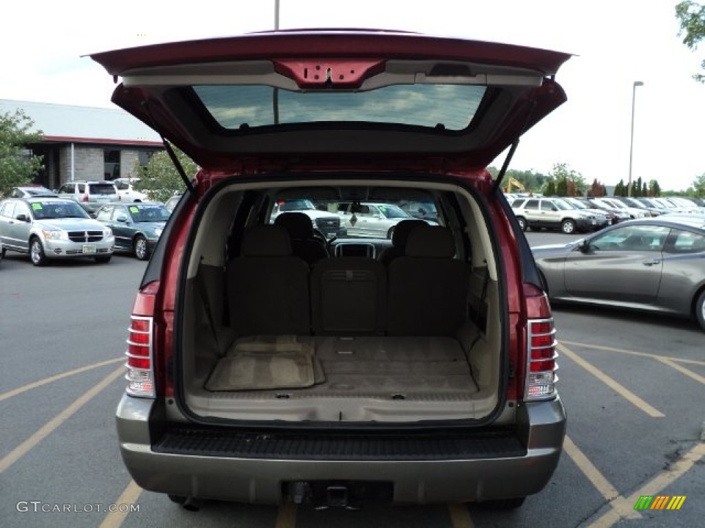 2002 Mountaineer AWD - Toreador Red Metallic / Medium Dark Parchment photo #19