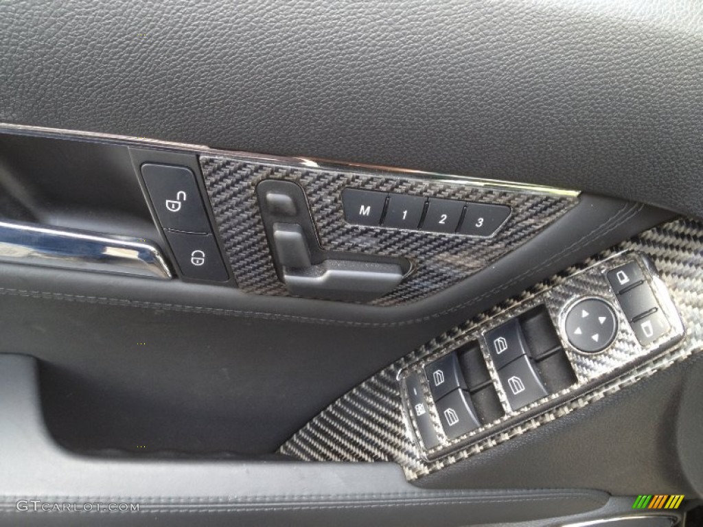 2010 Mercedes-Benz C 63 AMG Controls Photo #66392027
