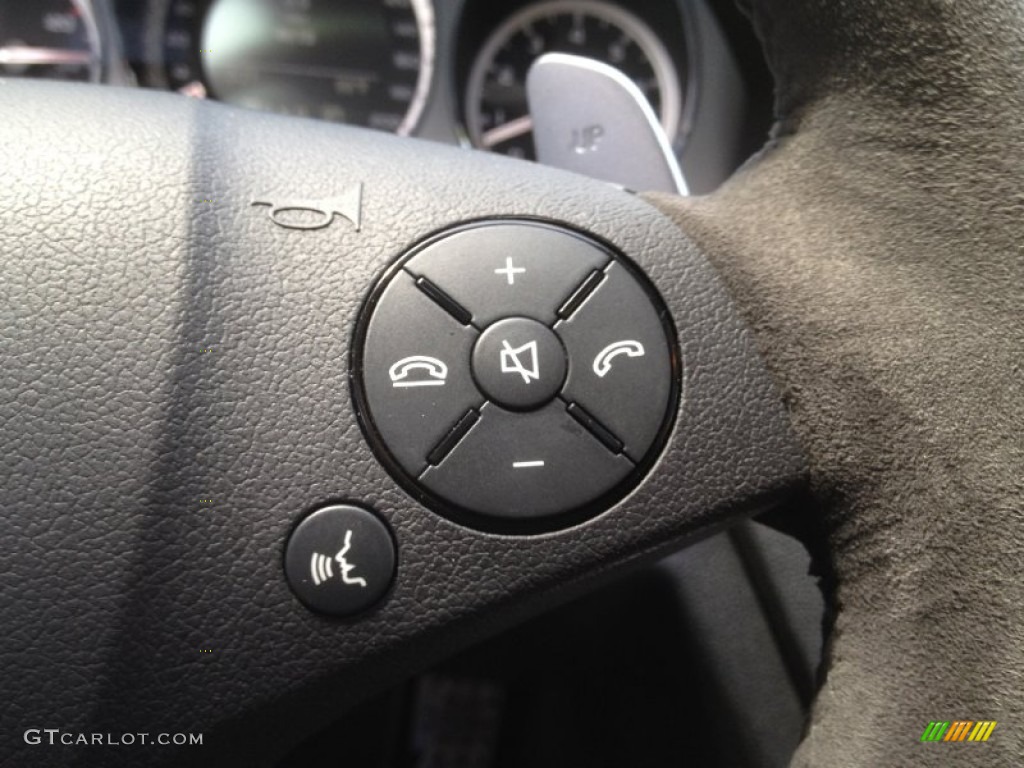 2010 Mercedes-Benz C 63 AMG Controls Photo #66392051