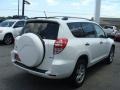 Super White - RAV4 I4 4WD Photo No. 4