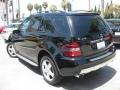 Black - ML 350 4Matic Photo No. 7