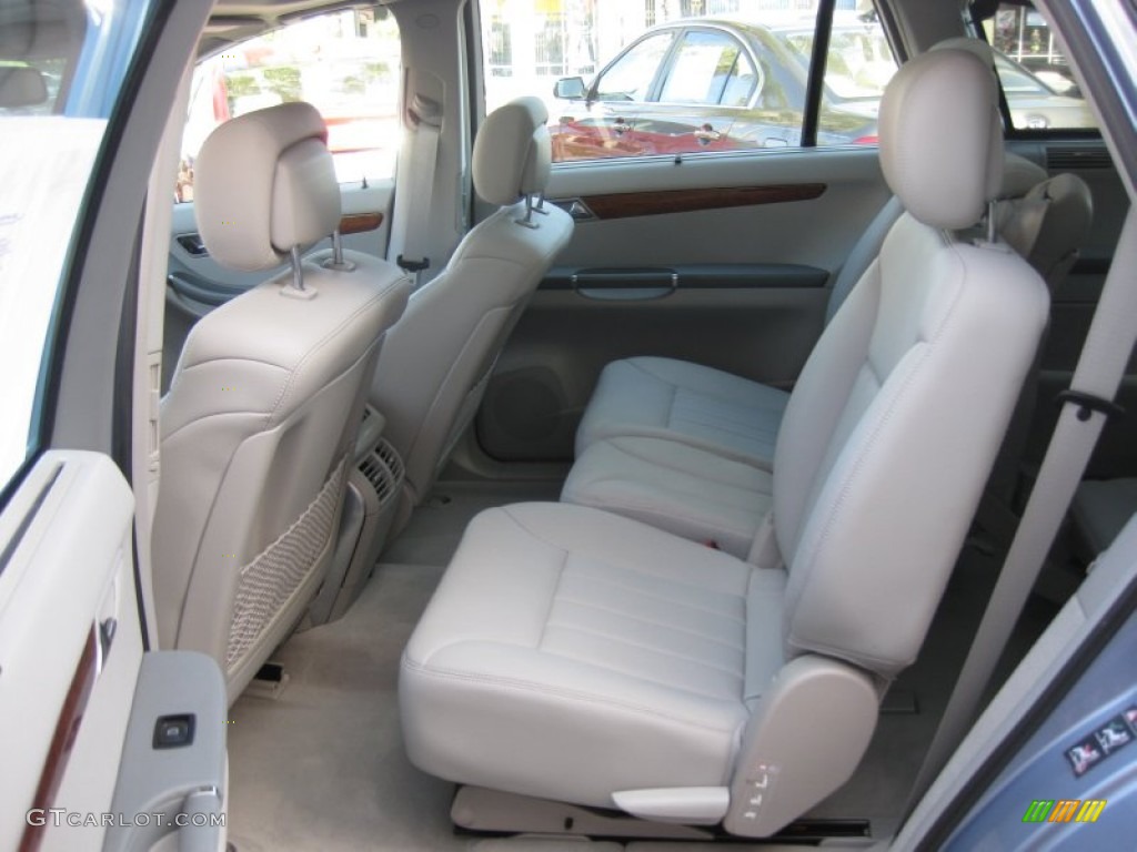 Ash Interior 2009 Mercedes-Benz R 320 BlueTEC 4Matic Photo #66397295