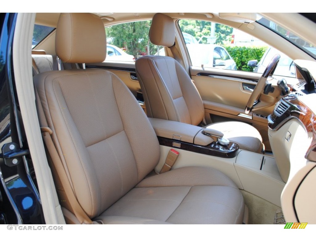 Savanna/Cashmere Interior 2009 Mercedes-Benz S 550 4Matic Sedan Photo #66399047