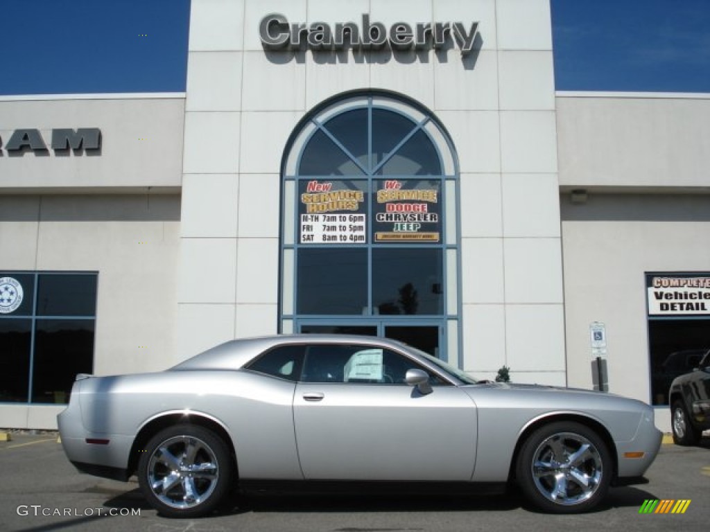 Bright Silver Metallic Dodge Challenger