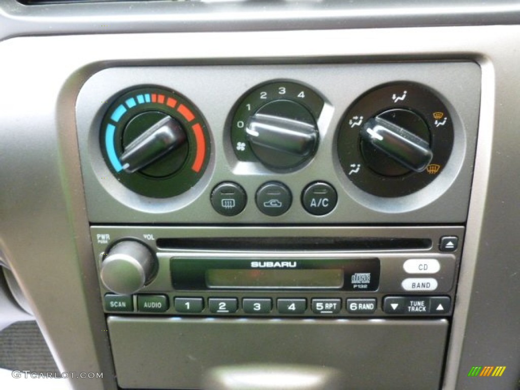 2005 Subaru Baja Sport Controls Photos