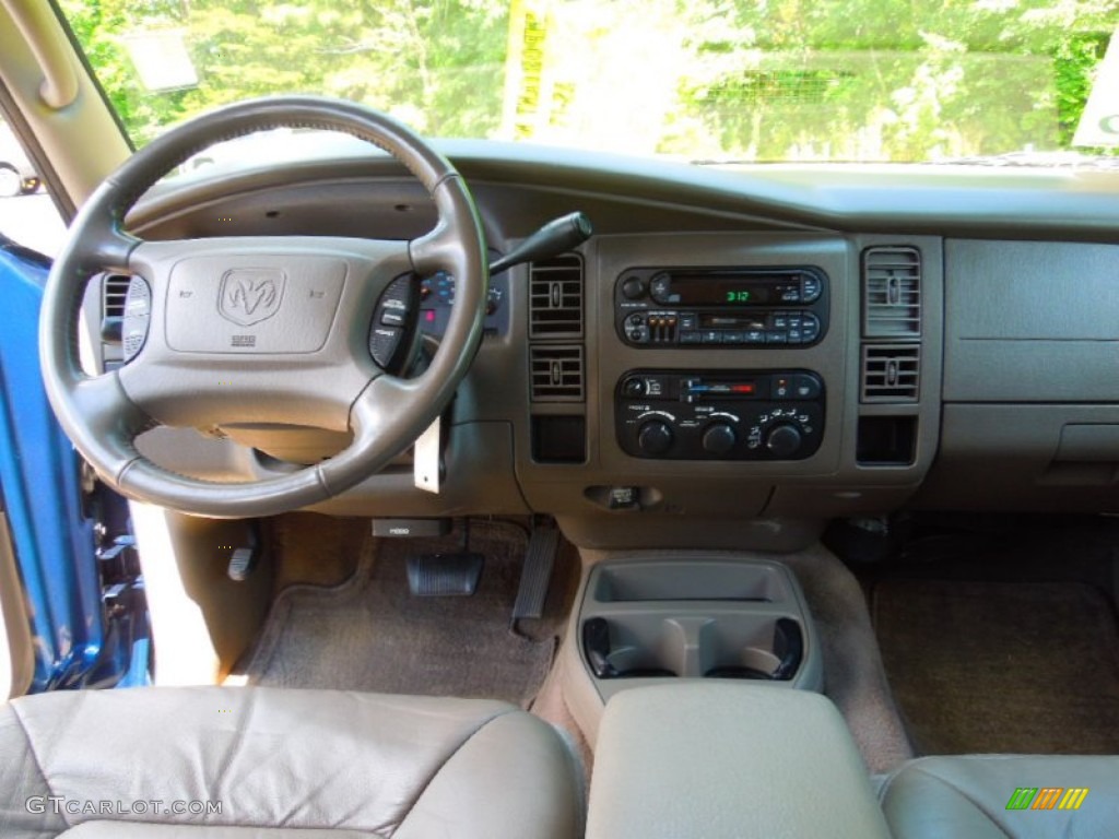 2001 Durango SLT - Patriot Blue Pearl / Sandstone photo #13