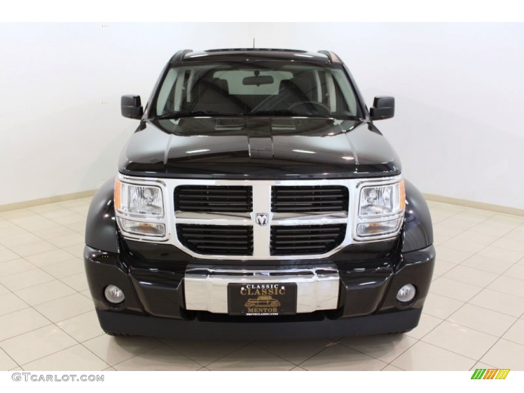 2008 Nitro SXT 4x4 - Brilliant Black Crystal Pearl / Dark Slate Gray/Light Slate Gray photo #2