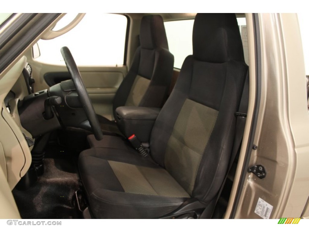 Medium Pebble Interior 2004 Ford Ranger XL Regular Cab Photo #66405741
