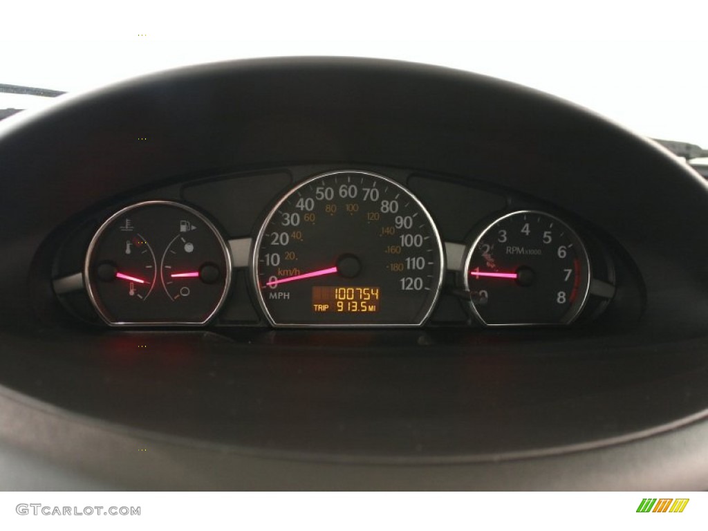 2005 Saturn ION 2 Quad Coupe Gauges Photos
