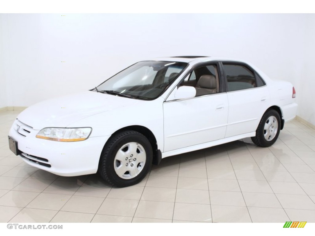 2001 Accord EX V6 Sedan - Taffeta White / Ivory photo #3