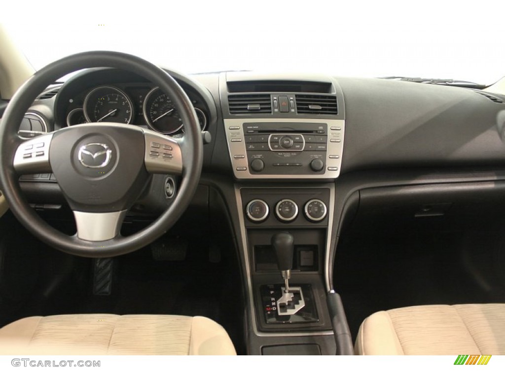 2010 Mazda MAZDA6 i Sport Sedan Beige Dashboard Photo #66406312