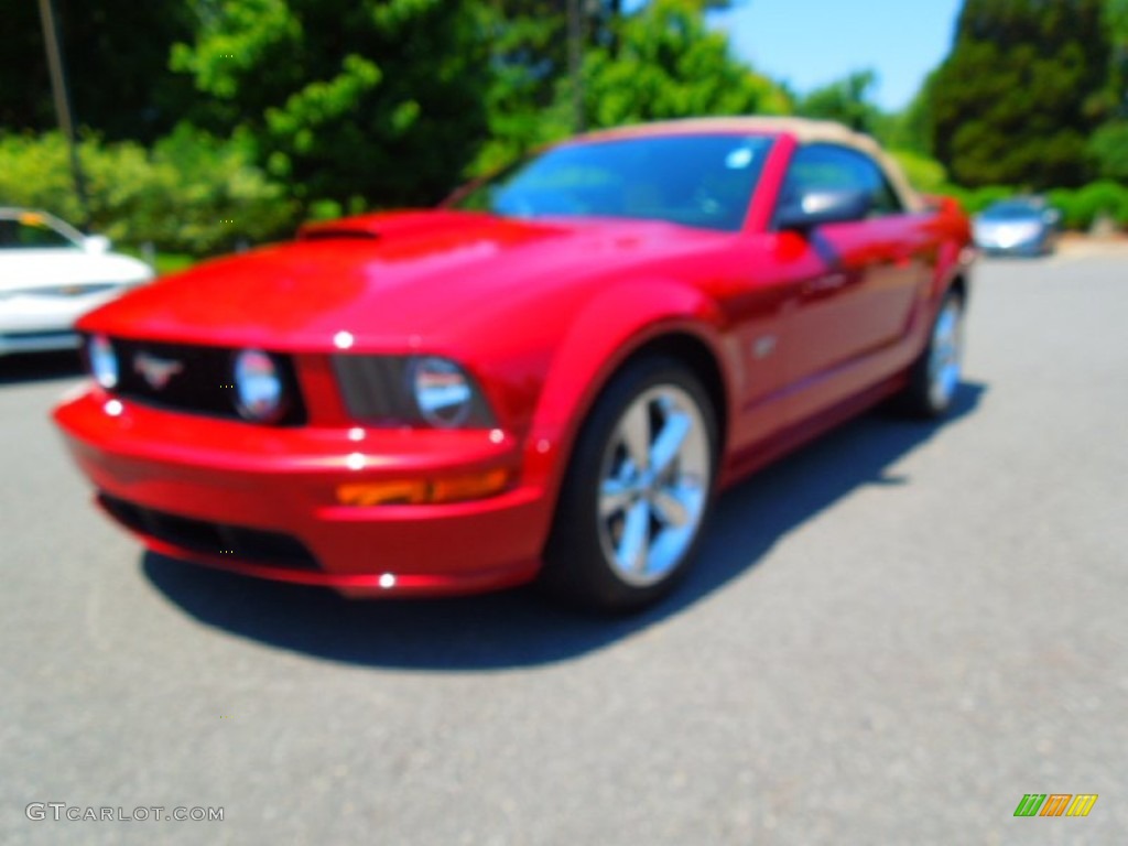 2008 Mustang GT Premium Convertible - Dark Candy Apple Red / Medium Parchment photo #2