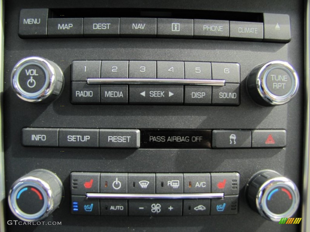 2009 Lincoln MKS AWD Sedan Controls Photo #66408813
