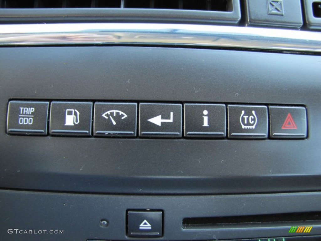 2008 Buick LaCrosse CXL Controls Photo #66409189